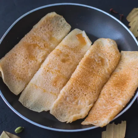 পাটিসাপটা (Patishapta)